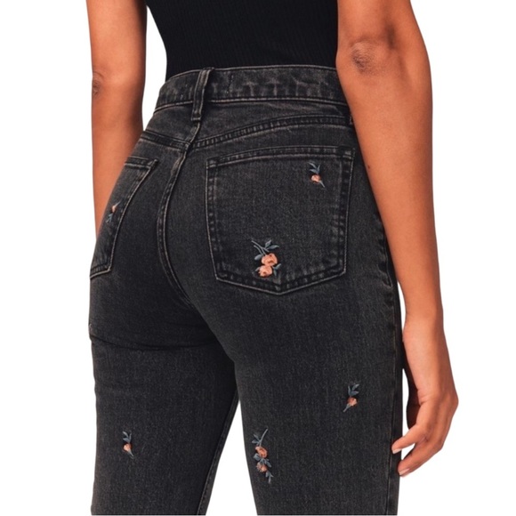 Abercrombie & Fitch Black Floral Embroidered Jeans - Picture 6 of 11
